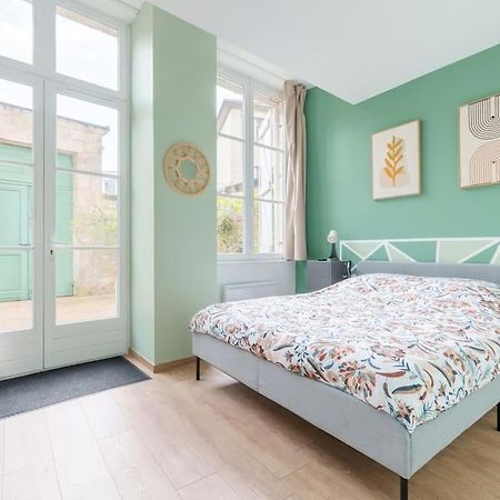 Appartement Lumineux Avec Cour Chaumont  Luaran gambar