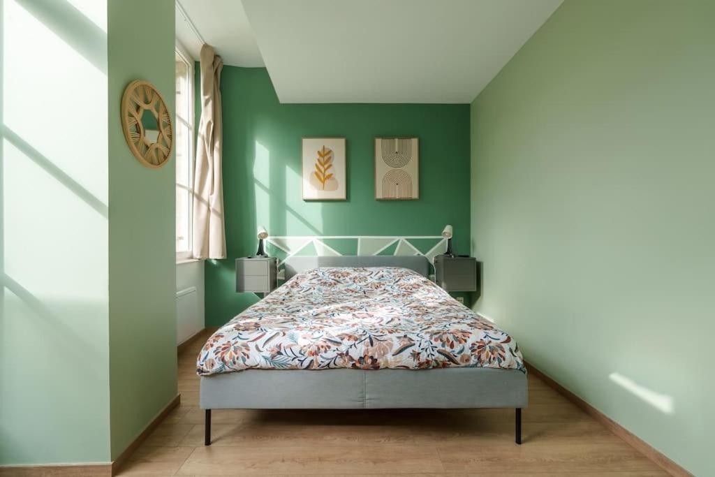 Appartement Lumineux Avec Cour Chaumont  Luaran gambar